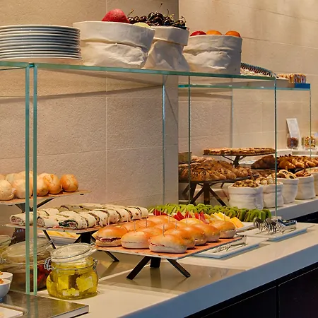 Hotel Savhotel Mantegna 4*