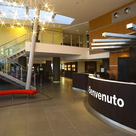 Savhotel Mantegna 4*