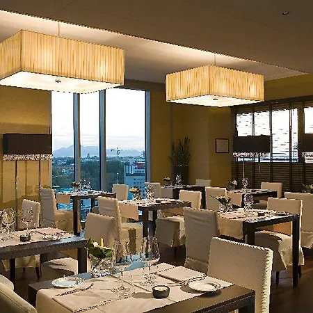 Savhotel Mantegna 4*