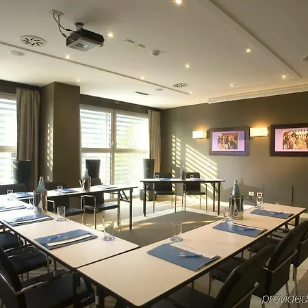 Hotel Savhotel Mantegna 4*